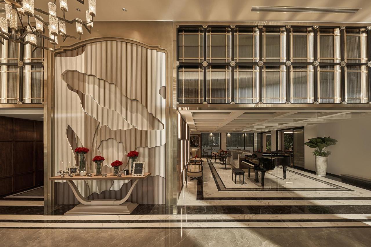 La Siesta Premium Saigon Hotel Ho Şi Min Exterior foto The lobby of the hotel