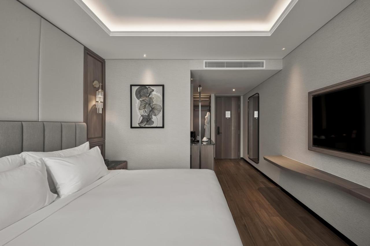 La Siesta Premium Saigon Hotel Ho Şi Min Exterior foto Deluxe Room